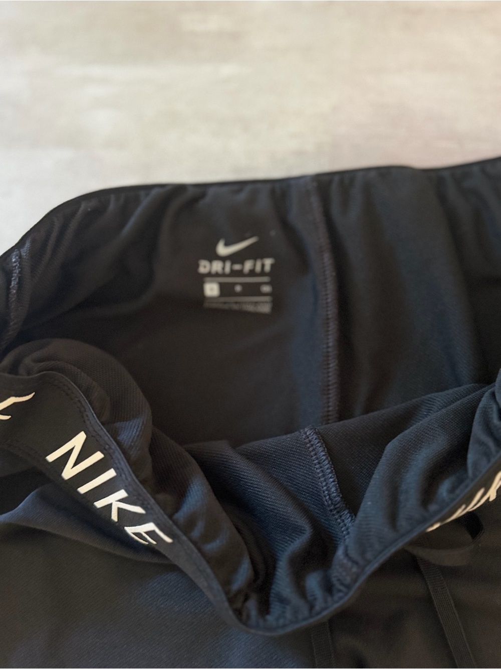 Nike | Dri-FIT Fold-Over Waist Running Shorts Black White - Size Small - Picture 3 of 4